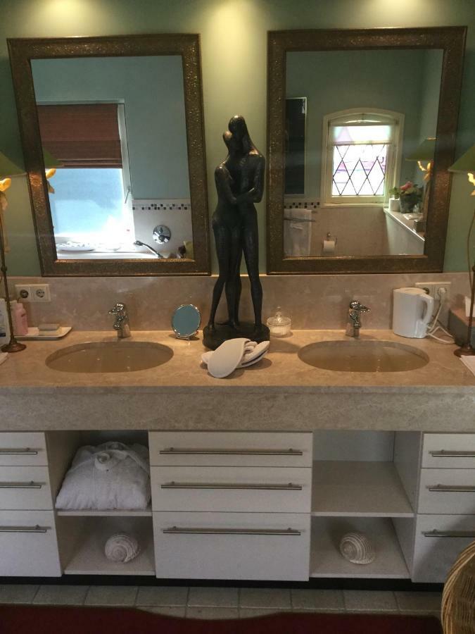 B&B Lux Schijndel Экстерьер фото